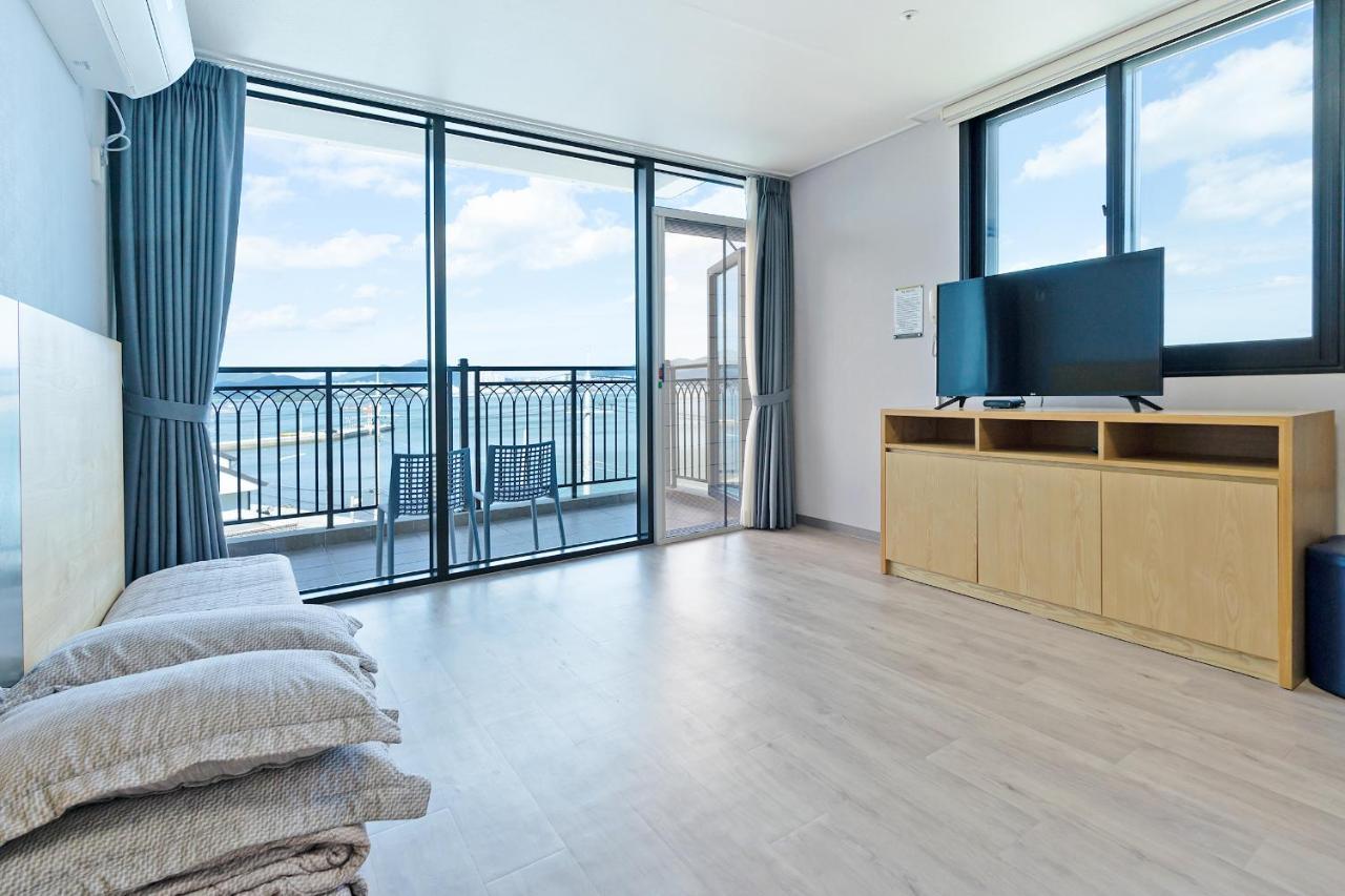 Gold Beach Resort Yeosu Zewnętrze zdjęcie