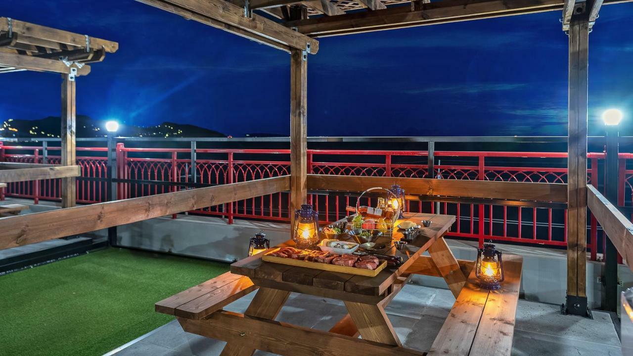 Gold Beach Resort Yeosu Zewnętrze zdjęcie